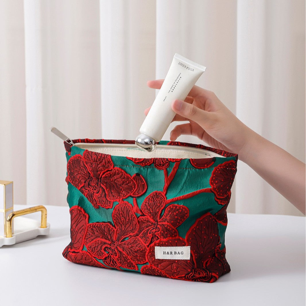 Wholesale New Vintage Chinese Red Jacquard Canvas Cosmetic Bag Large Capacity High-Level Clutch Bag