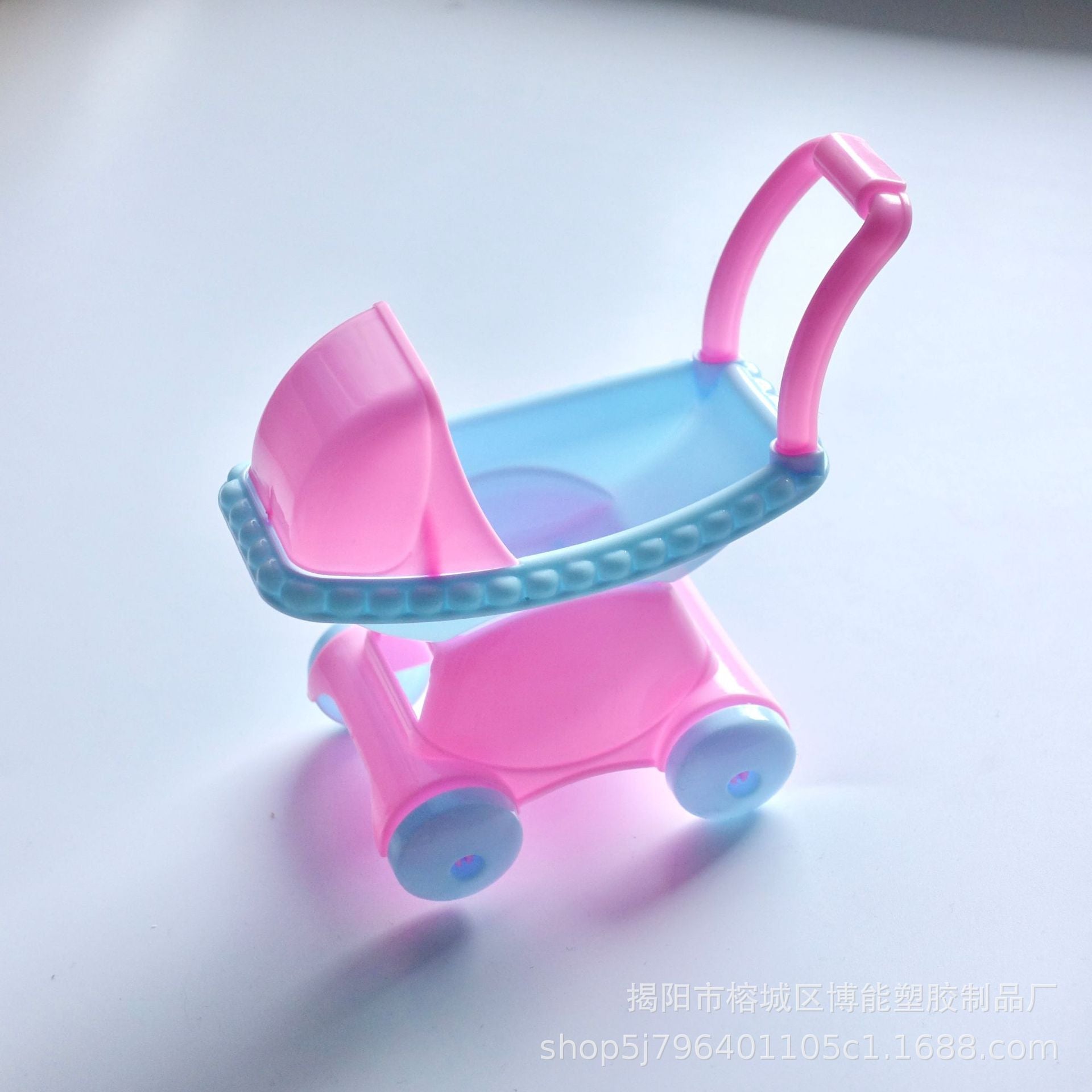 Wholesale 6pcs Mini Miniature Model Kidsren' s Baby Stroller Sleeping Car Play House Toy Accessories