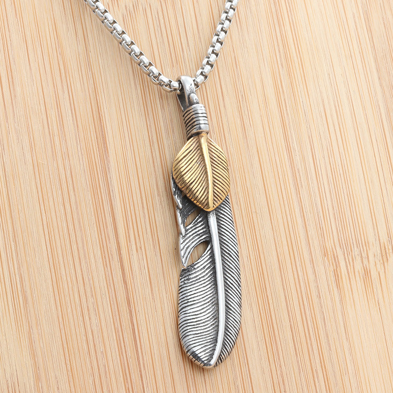 Wholesale animal eagle feather pendant personalized punk retro men's feather alloy pendant