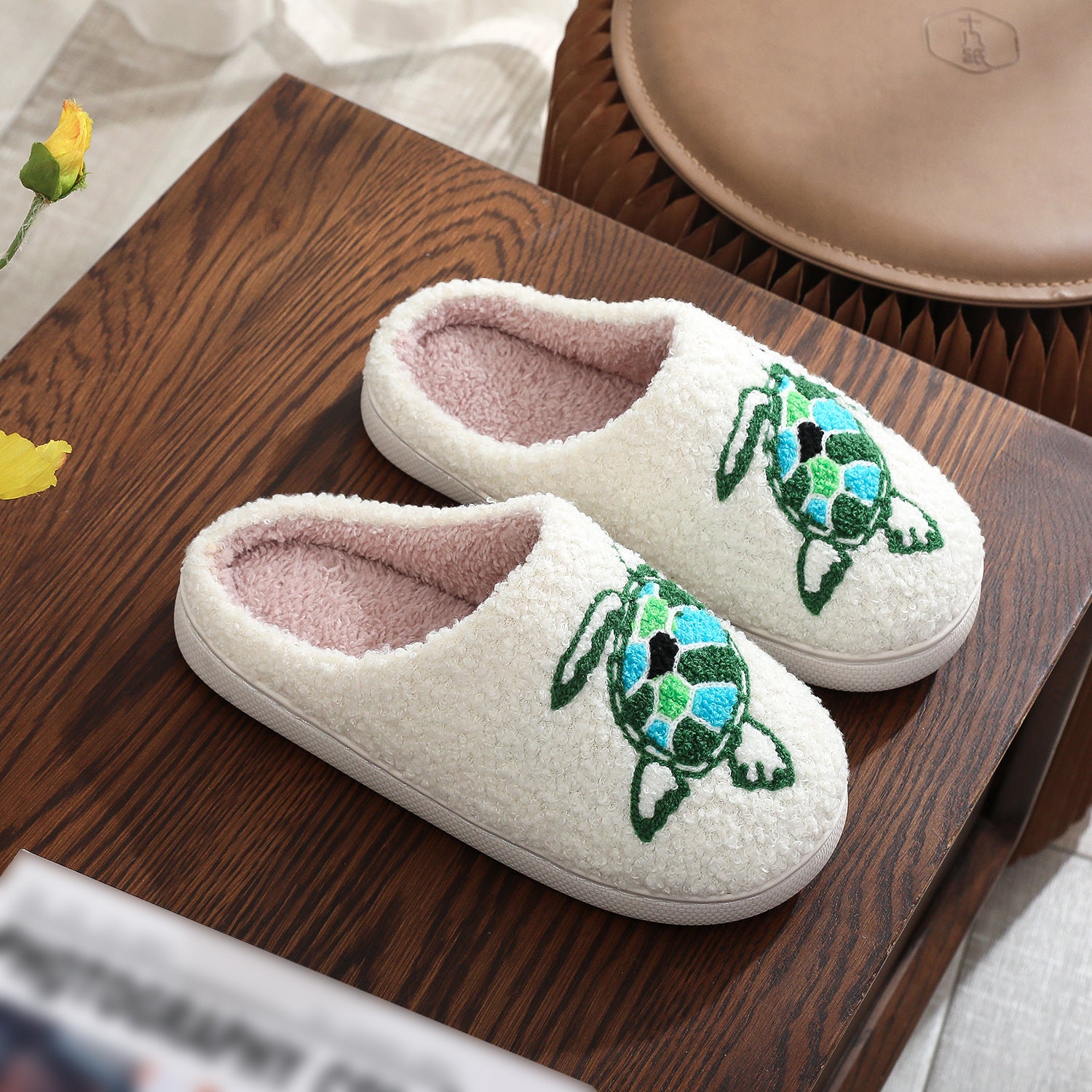 Wholesale Cotton Home Winter Dachshund Animal Embroidery Warm Slippers