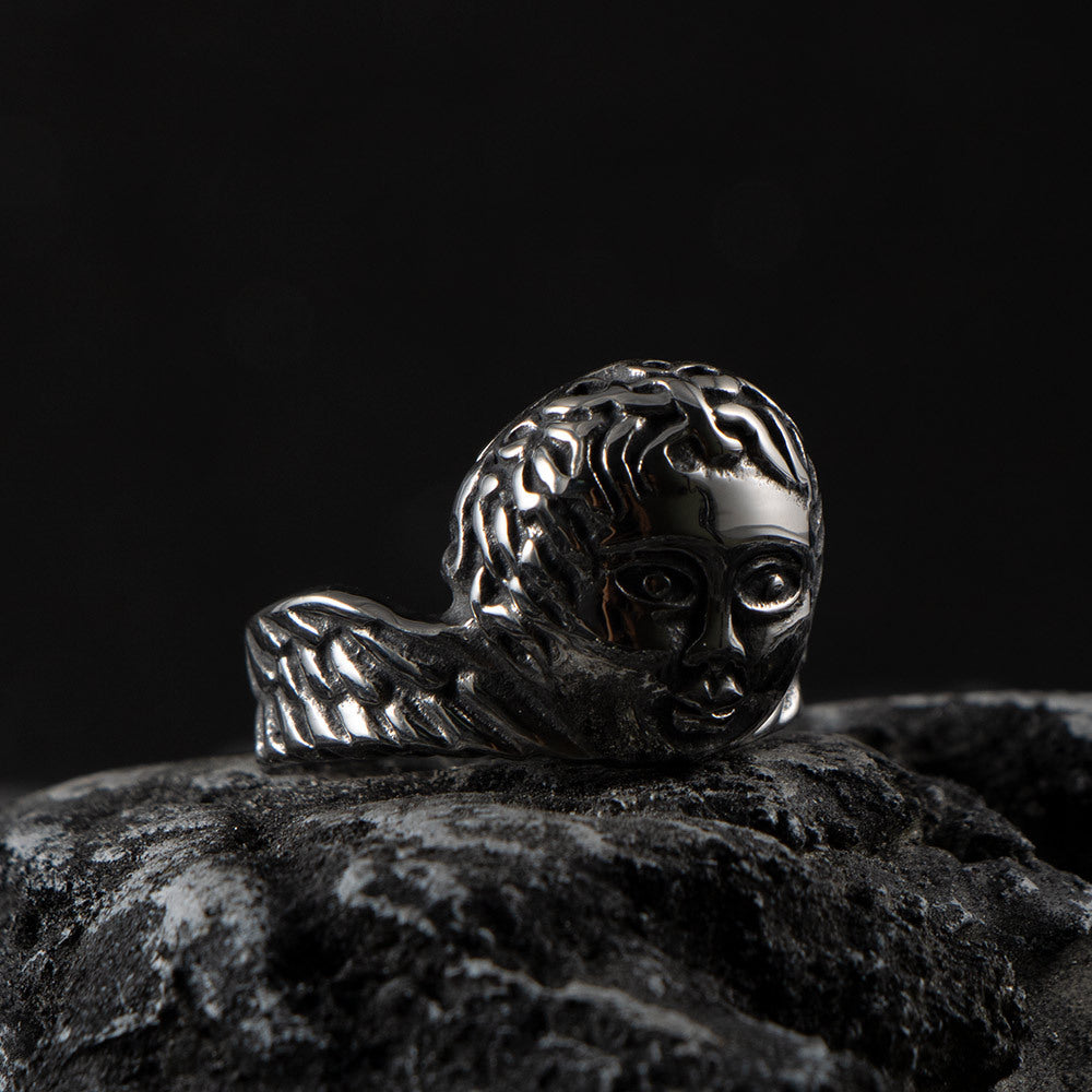 Wholesale  does not fade exquisite punk titanium steel retro skull gift men's raw stainless steel polished ring