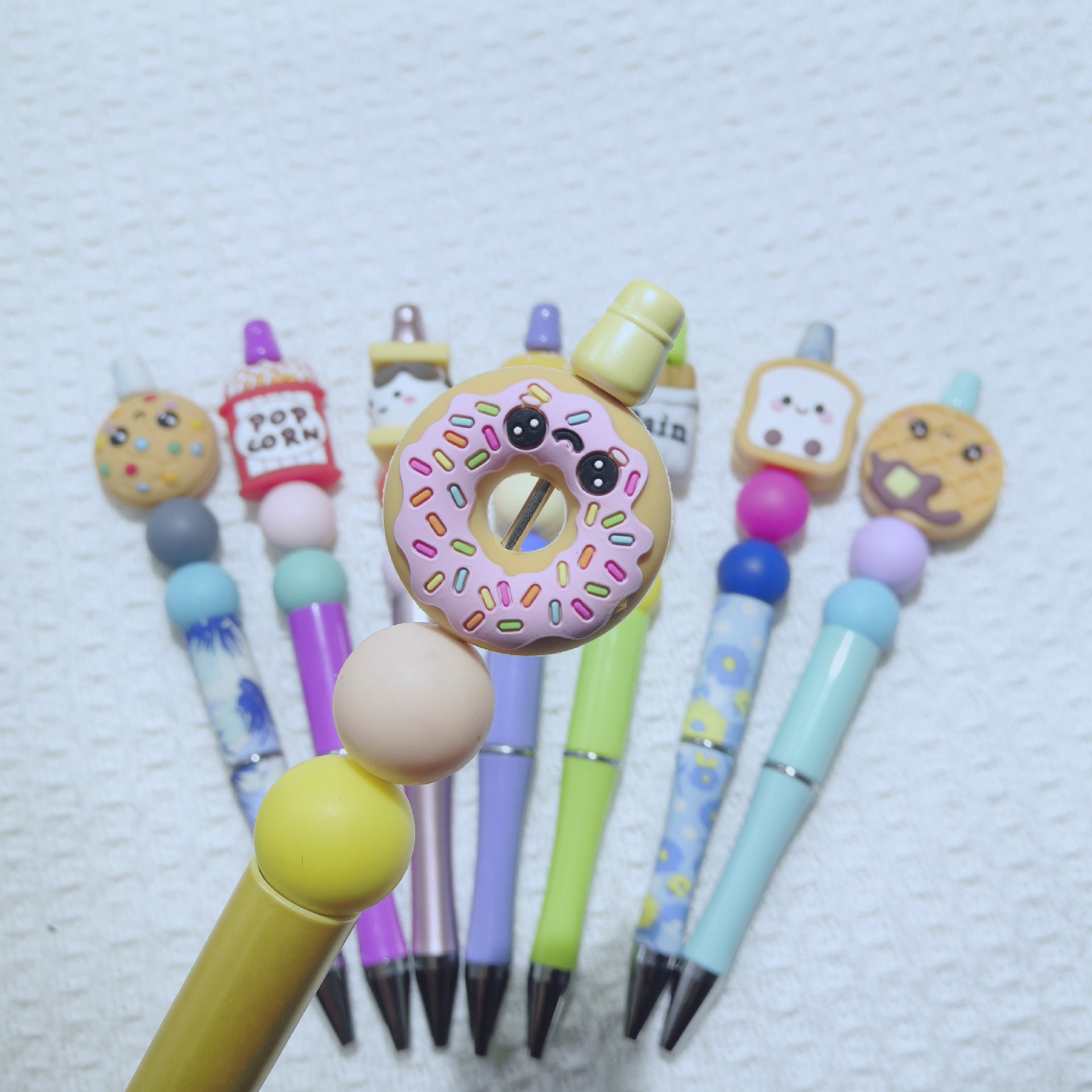 Wholesale 10pcs/pack Hot-Selling New 3D focalSilicone Cartoon Beads Beading