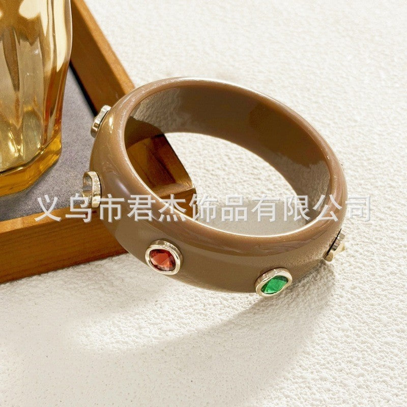 Wholesale Resin Pearl Shell Bracelet