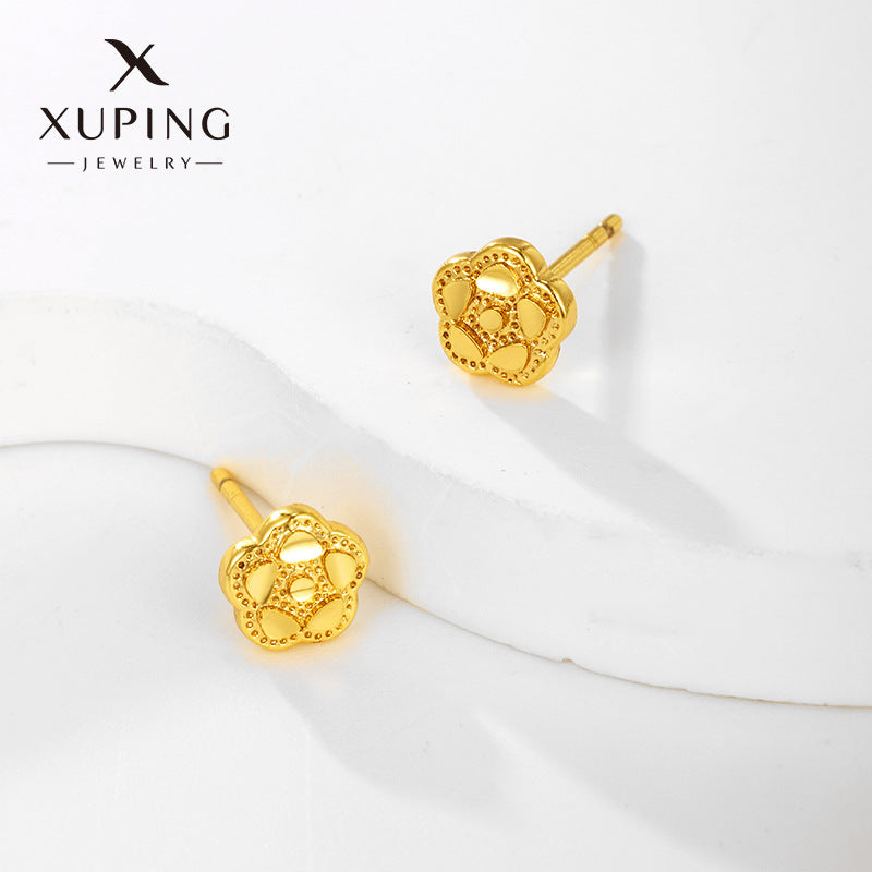 Wholesale Alloy Flower Simple and Compact Mini Summer High-end Fashion Earrings