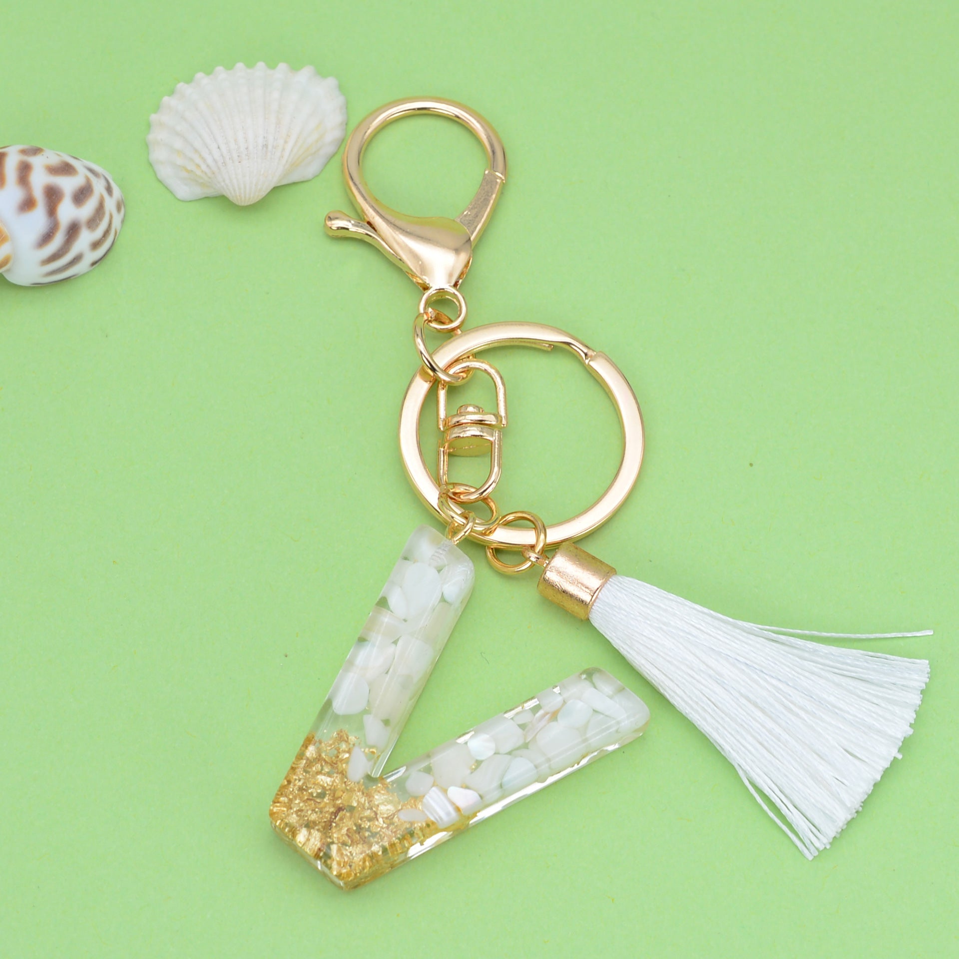 Wholesale White Tassel 26 Letter Crystal Resin Keychain