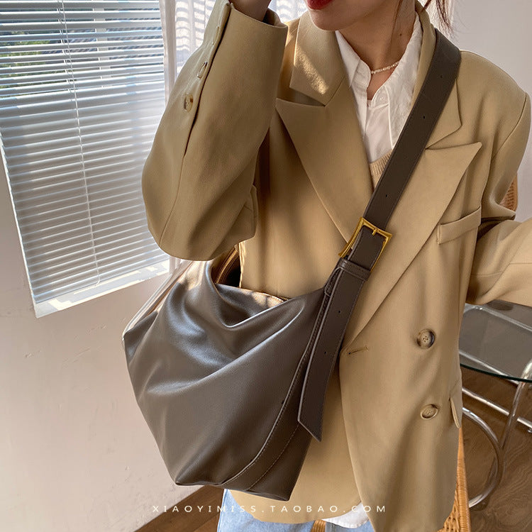 Wholesale Soft and Simple Shoulder Crossbody Bag