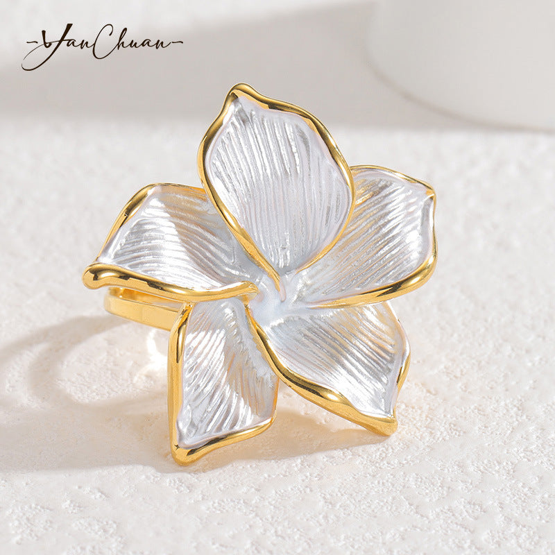 Wholesale Camellia Flower Ring Stainless Steel Sweet Forest Vacation Style Fashion Jewelry Accessory For Women Trendy Everyday Wear Boutique