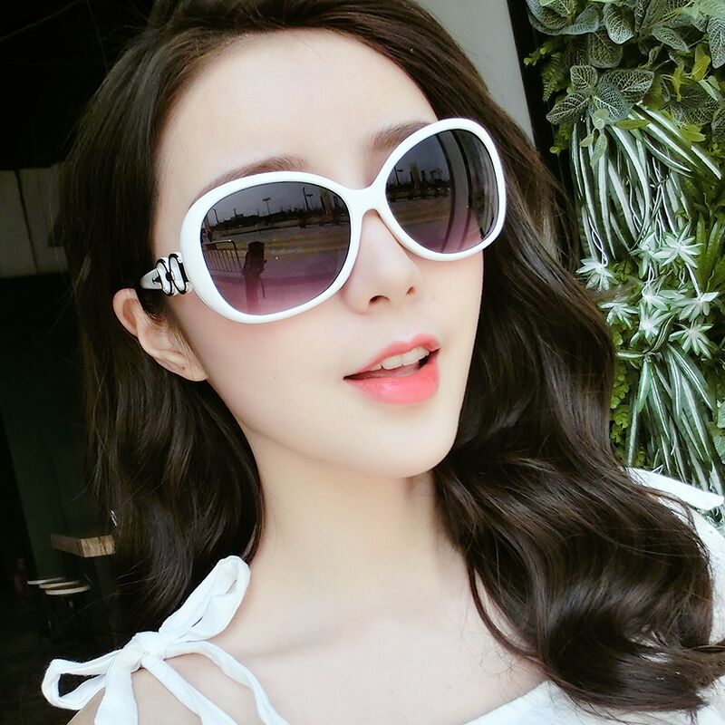Wholesale Women's Retro Jade Crystal Gradient Toad Mirror Sunglasses
