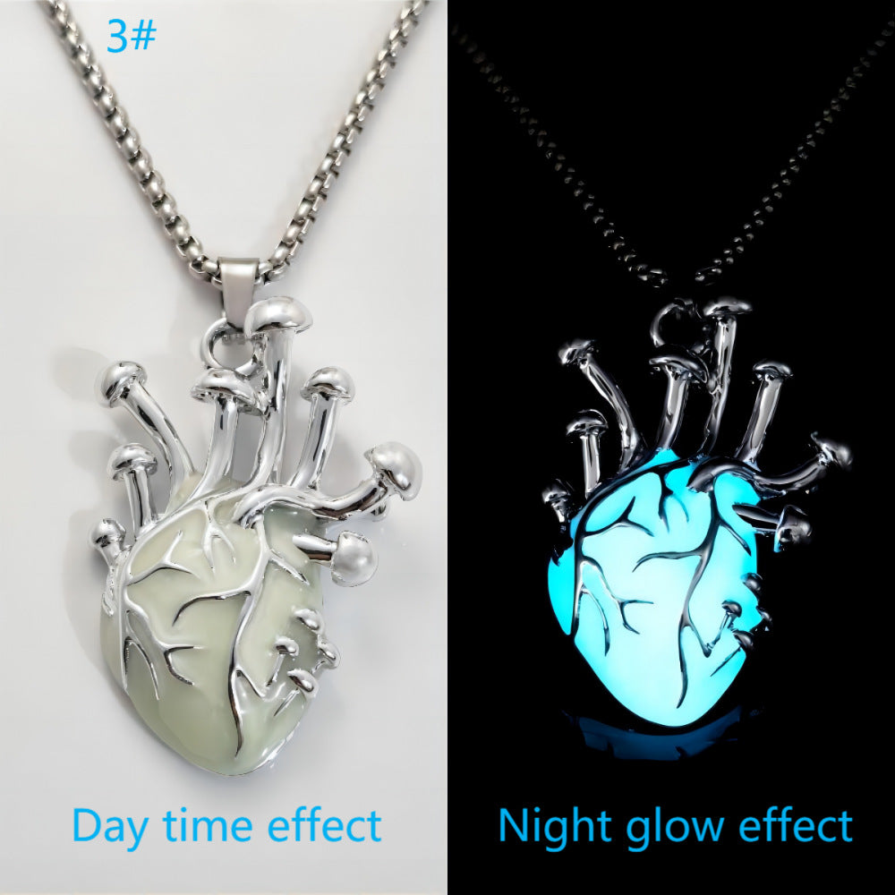 Wholesale Luminous Human Heart Halloween Necklace