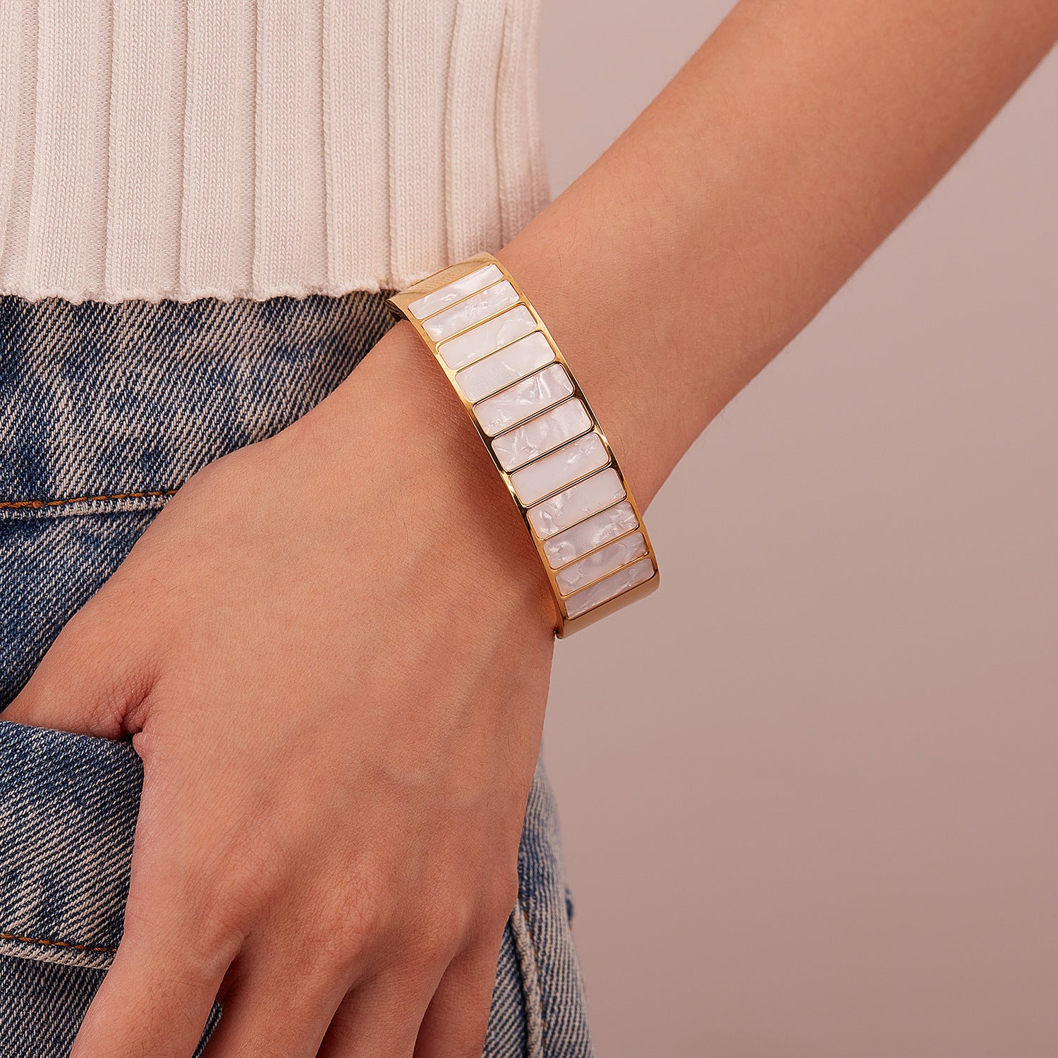 Wholesale Vintage Striped White Mother-of-pearl Stainless Steel Bracelet