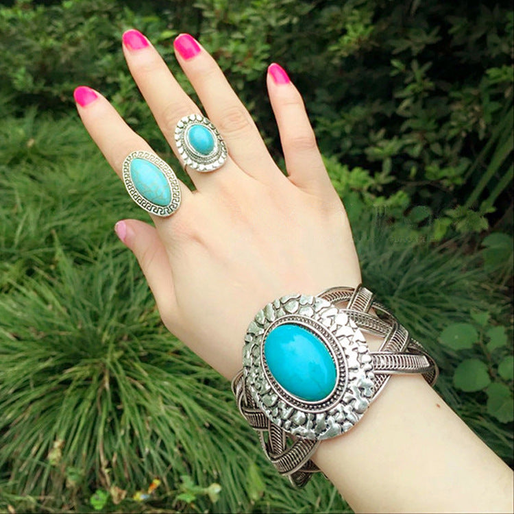 Wholesale Turquoise Hollow Geometric Vintage Wide Bracelet