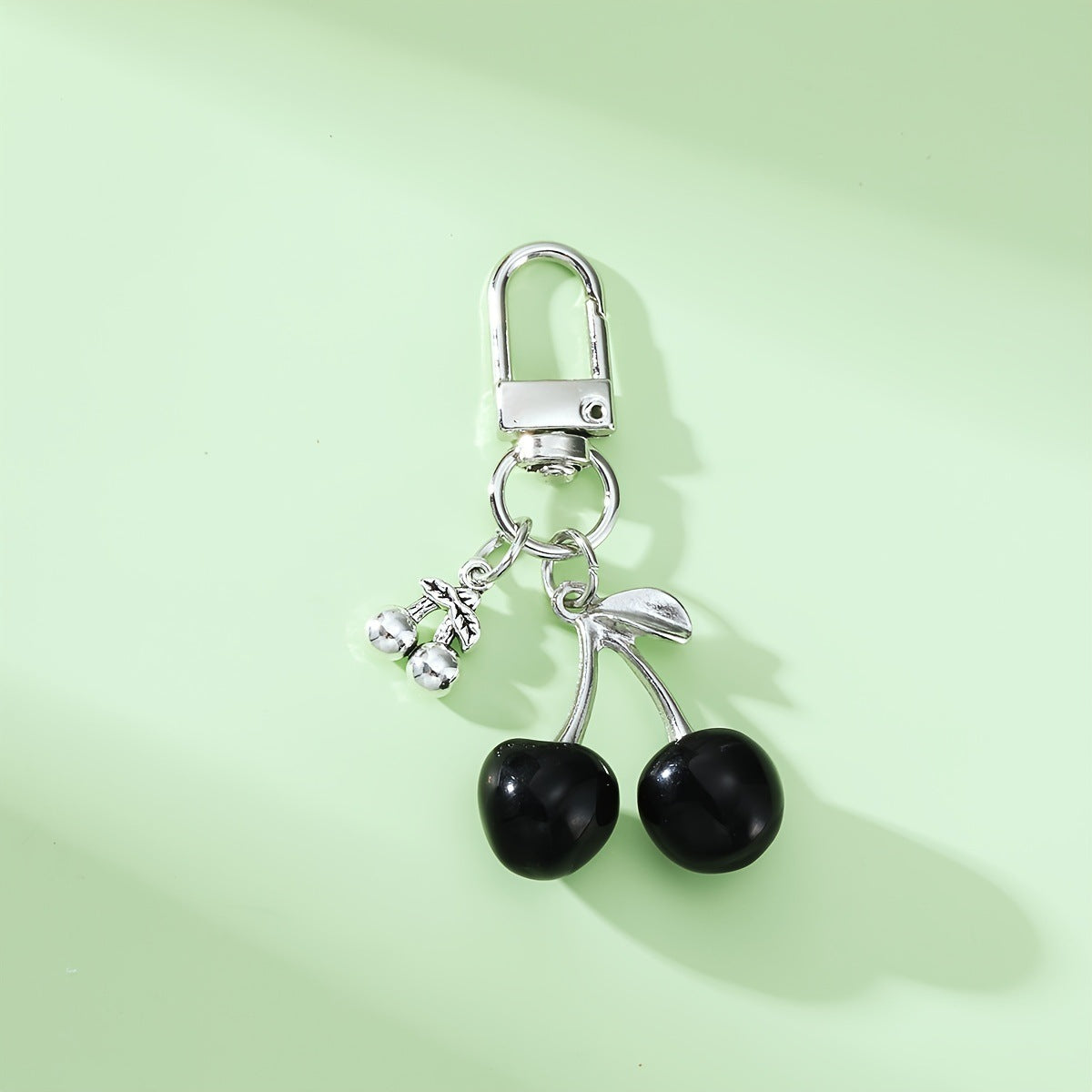 Wholesale Resin red cherry keychain