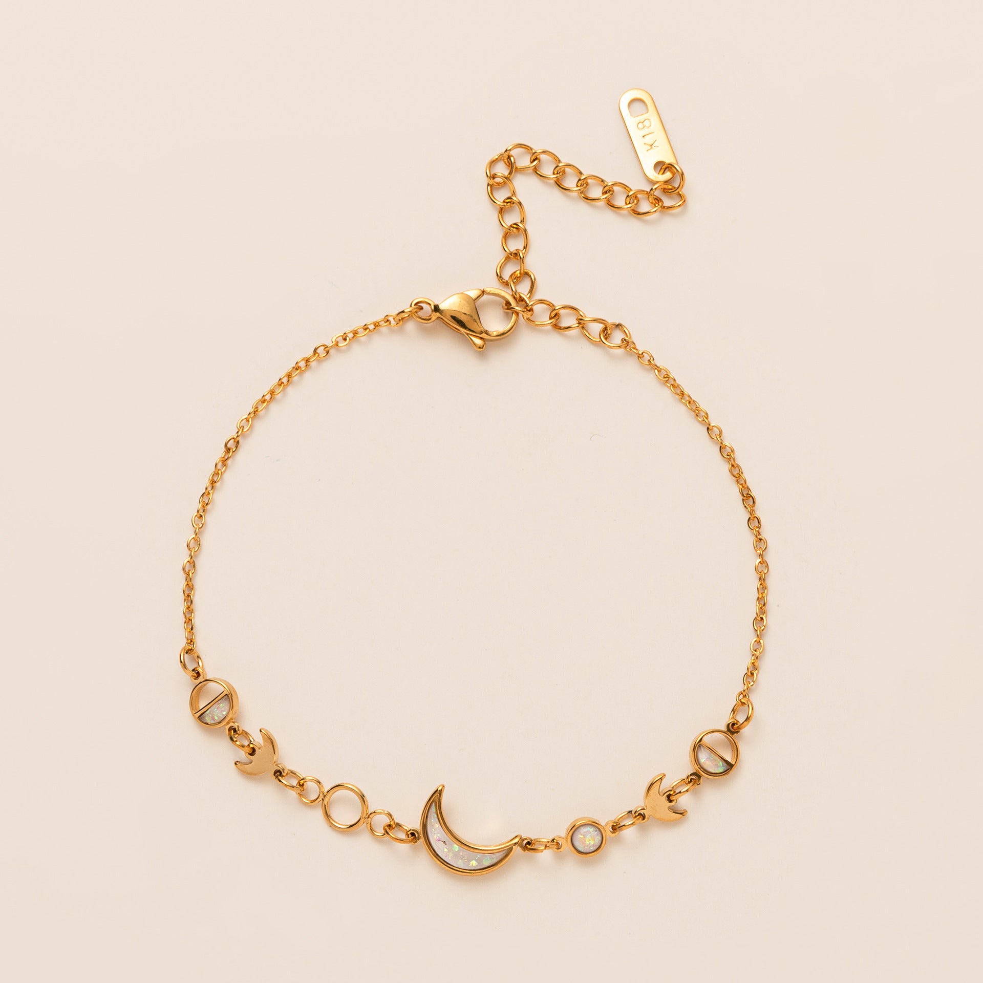 Wholesale 18K Gold Plated Stainless Steel Crescent Moon Bracelet Trendy Minimalist Jewelry Gift For Women Everyday Wear