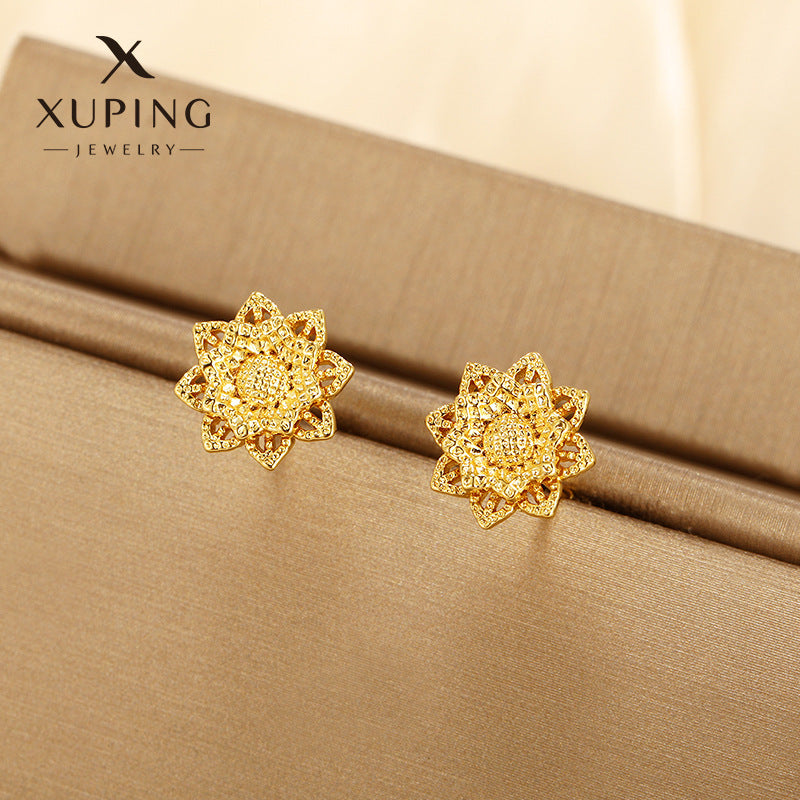 Wholesale Summer Simulated Flower High End, Niche Fashion Retro Earrings