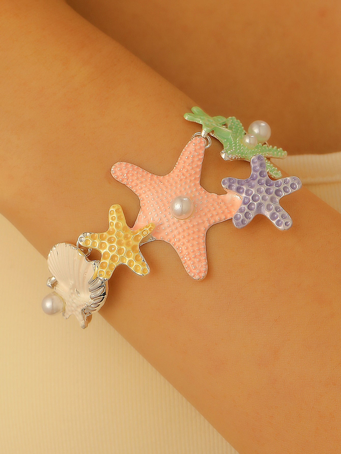 Wholesale Electroplated Alloy Bohemian Beach Shell Necklace And Bracelet Set For Women Faux Pearl Starfish Conch Fashion Accessory