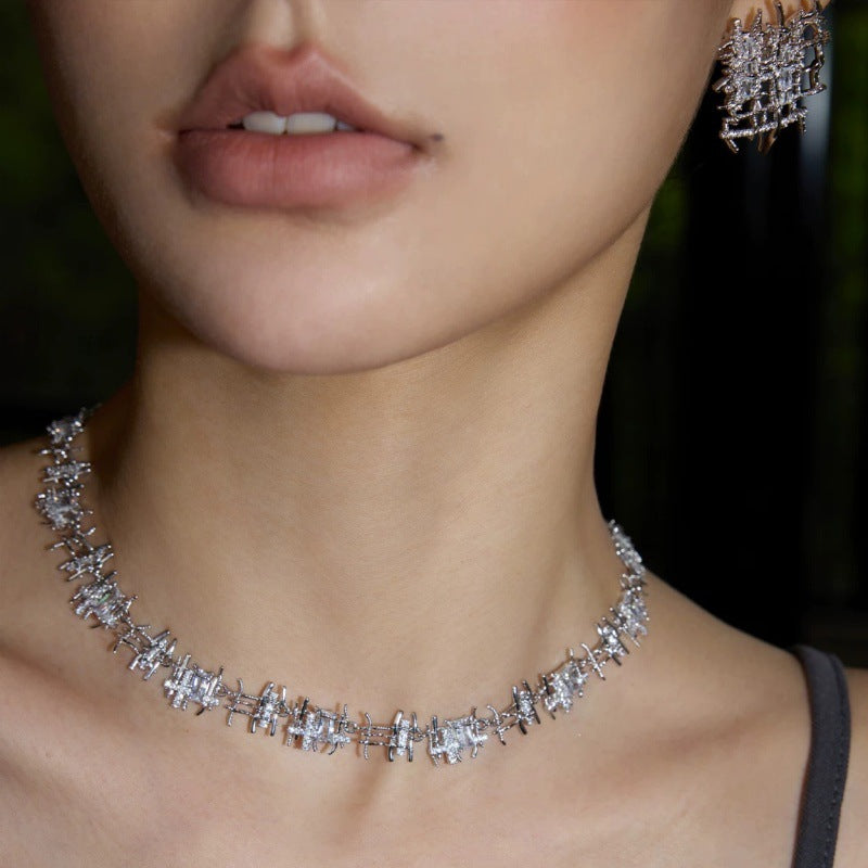 Wholesale Vintage Braided Gemstone Necklace Clavicle Chain