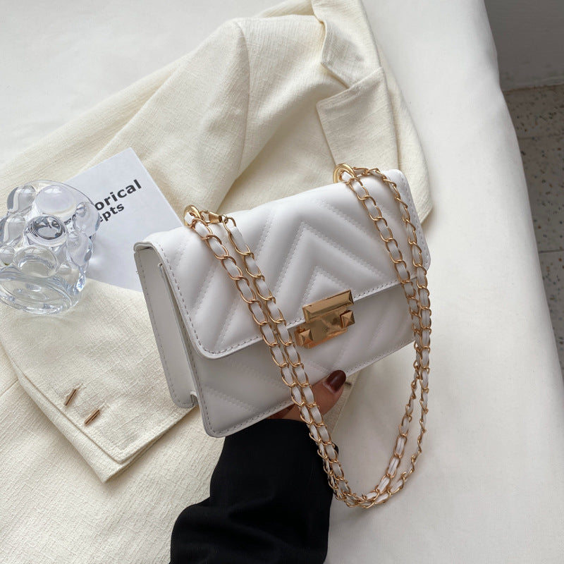 Wholesale Fashion Diamond Embroidery Crossbody Bag Chain Shoulder Small Square Bag