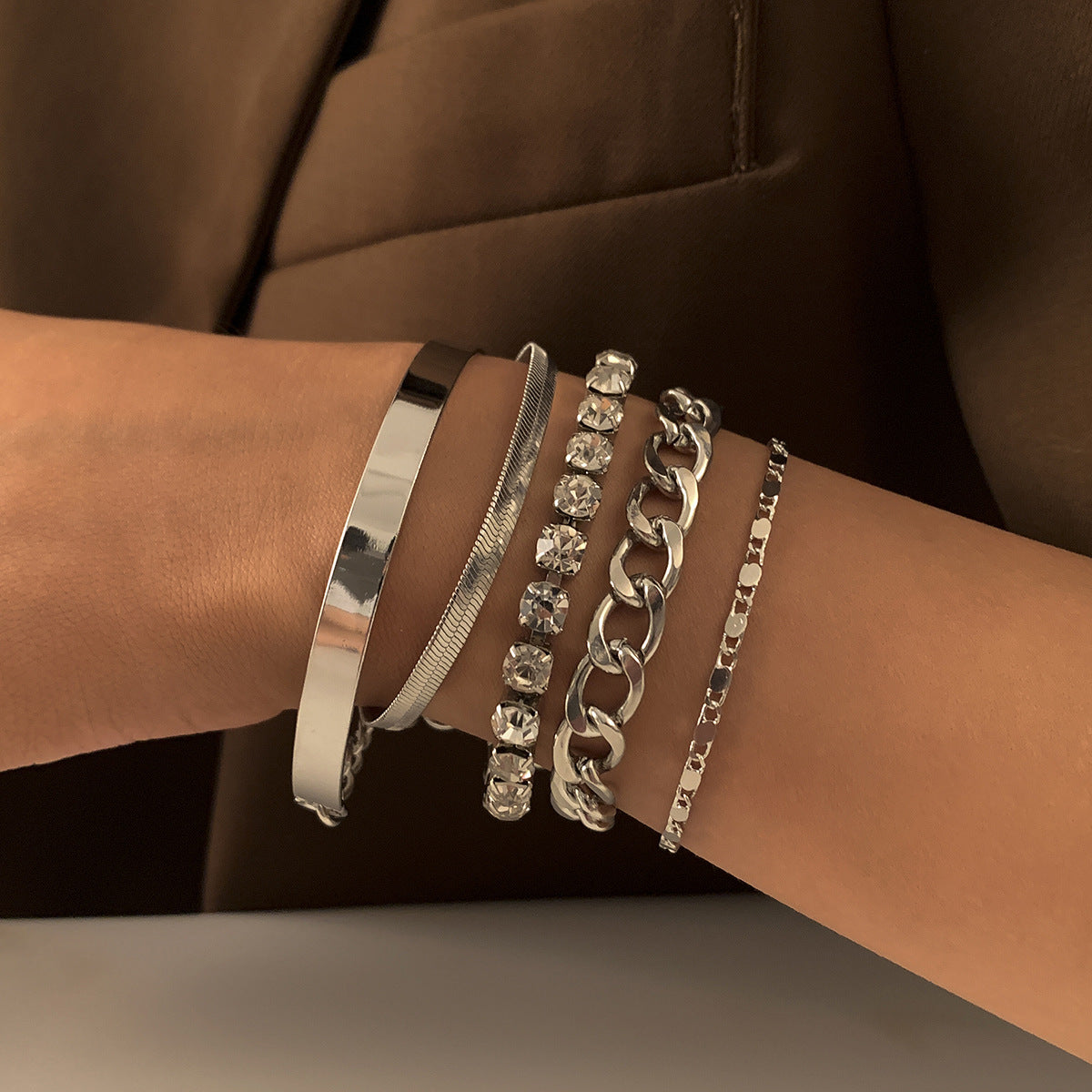 Wholesale Vintage Snake Bone Chain Diamond Bracelet Set