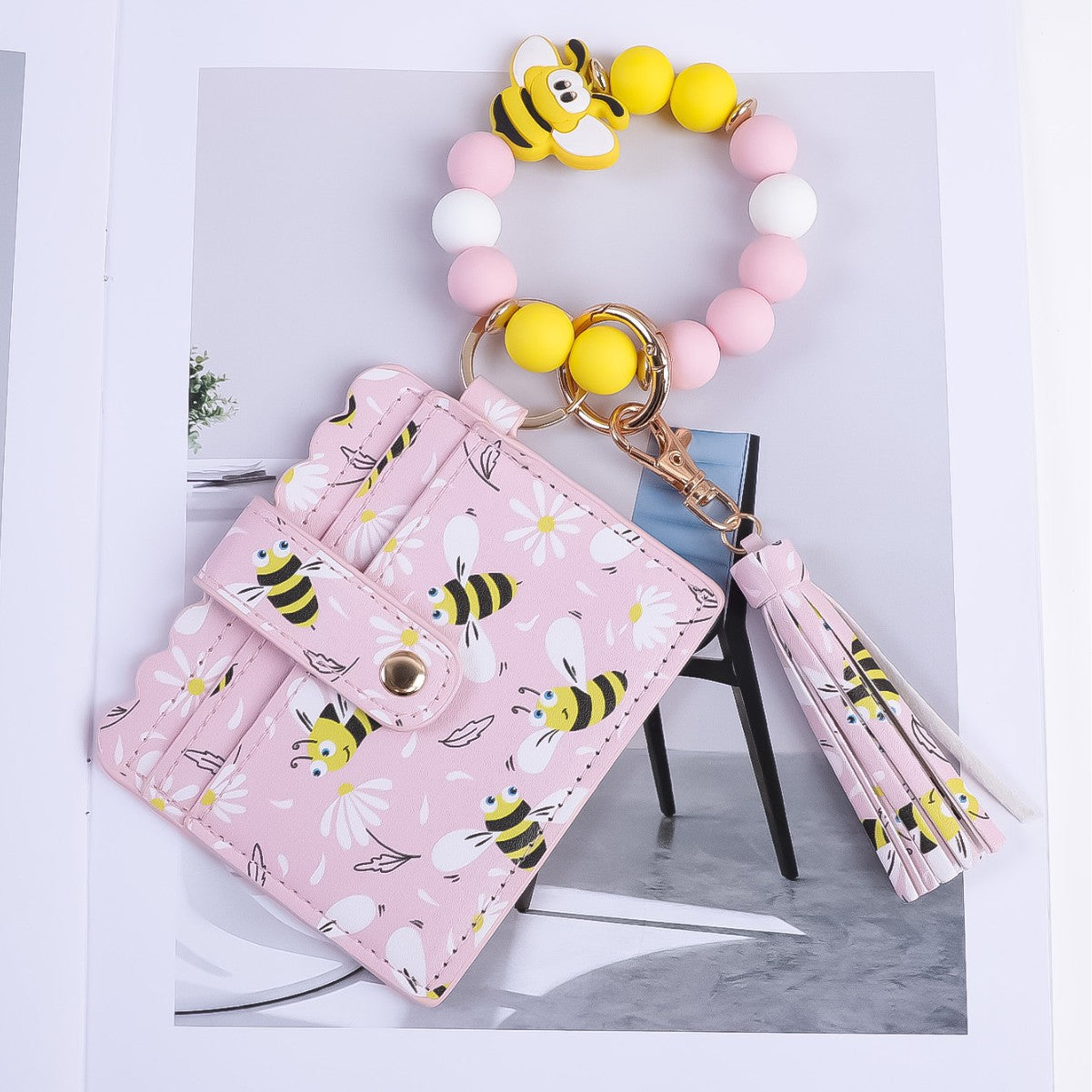 Wholesale Silicone Bead Bracelet Card Holder Keychain PU Tassel Beaded Animal Print