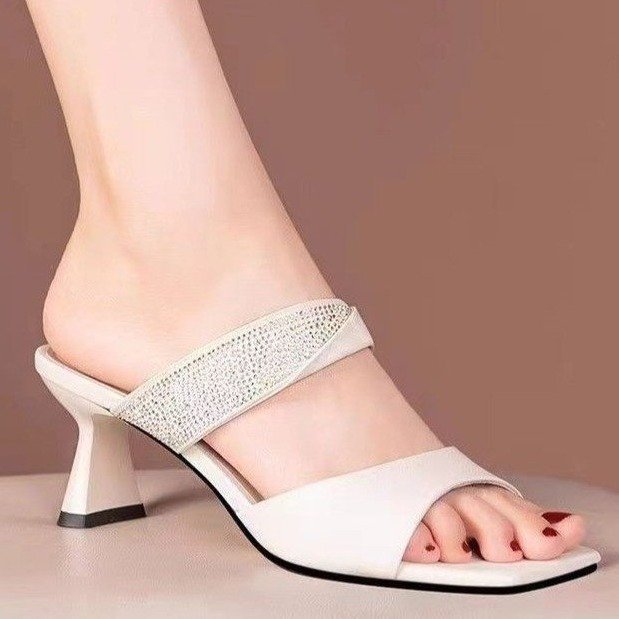 Wholesale Mid-high Heel Women's Outwear Sandals Summer Thick Heel Sandals All-match Slippers