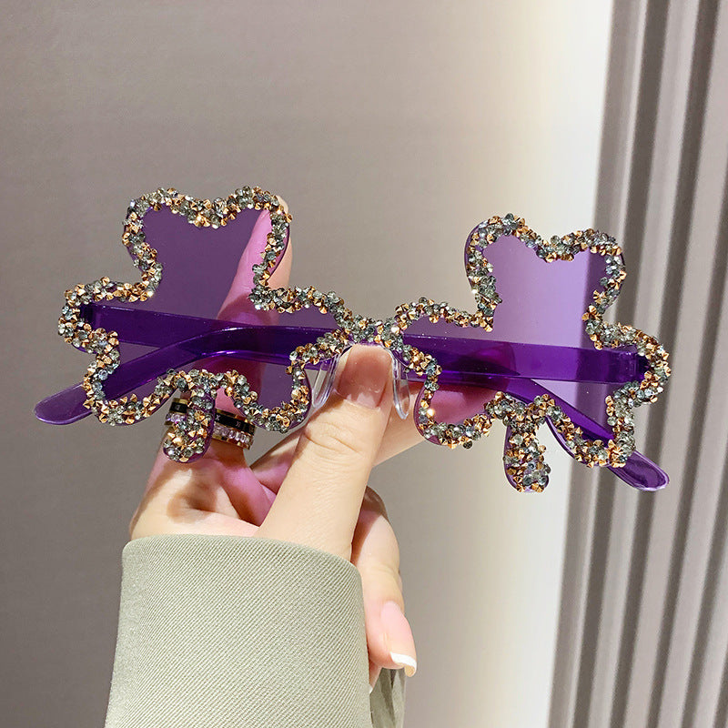Wholesale Diamond Clover One-Piece Frameless Colorful Candy Colored Glasses