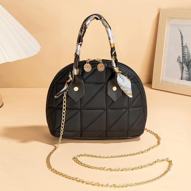 Wholesale Triangle embroidered shell handbag Minimum Order Quantity 3