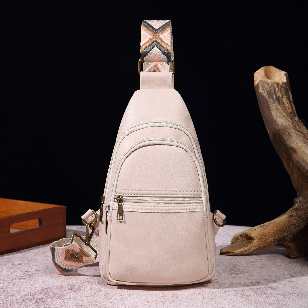 Wholesale Retro Casual Chest Bag PU Solid Color Crossbody Bag Bohemian Style Waist Bag