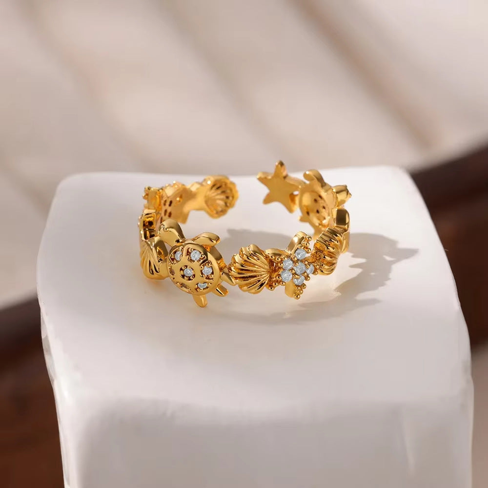 Wholesale Gold Stainless Steel Fashionable Lip-Shaped Flower Ring