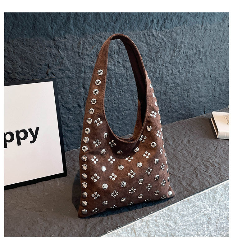 Wholesale Bag Polka Dot Rivet Underarm Bag Retro Portable Bucket Women' s Bag