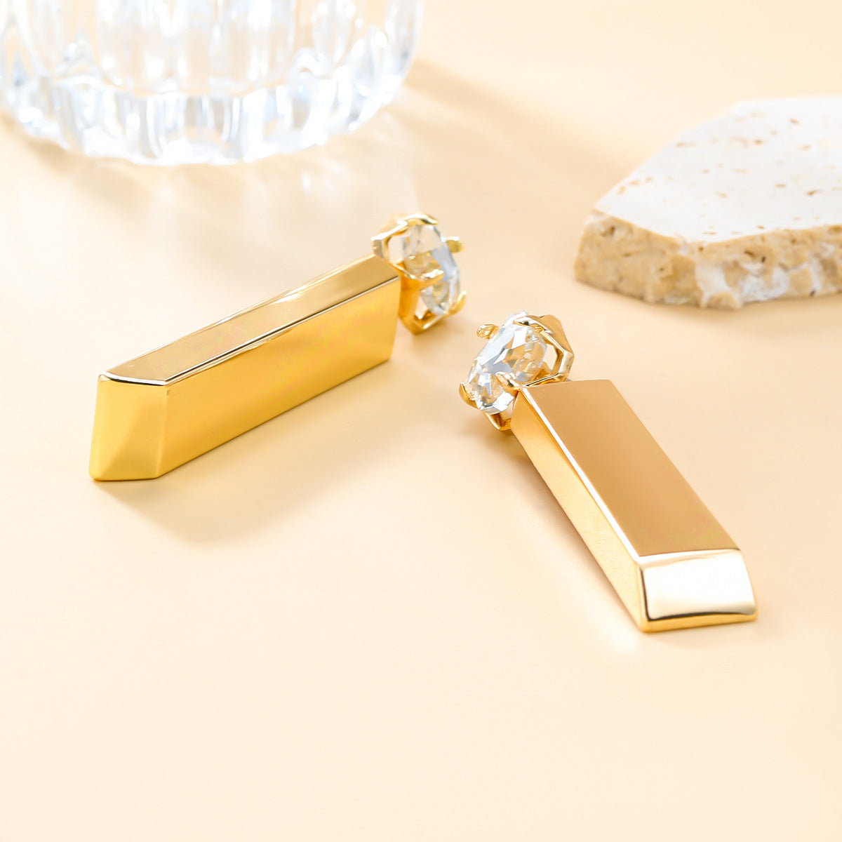 Wholesale Gold Bar Shape Cube Polished Glossy Earrings