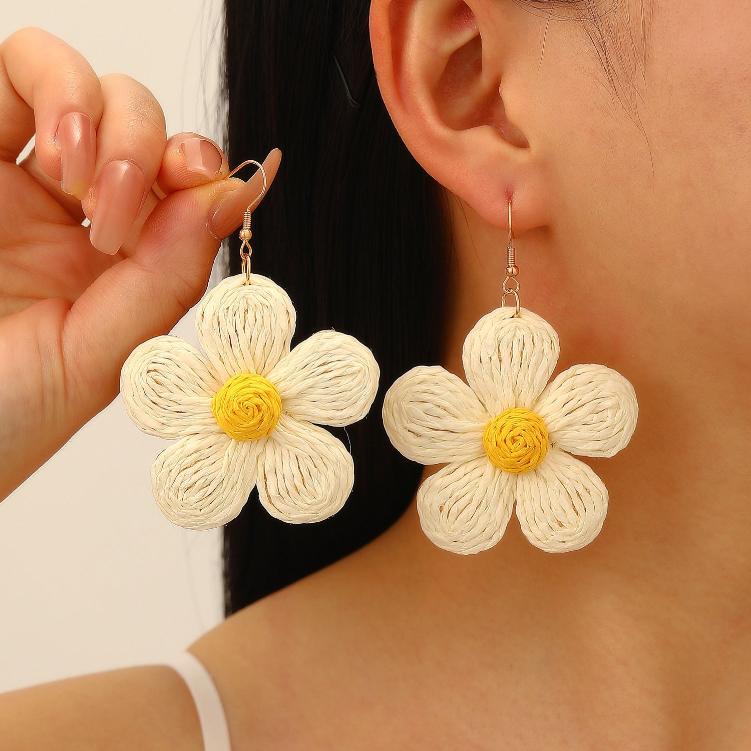 Wholesale Trendy Summer Vacation Hand Knit Raffia Flower Earrings For Women Golden Yellow Fashion Accessory Resale Gift