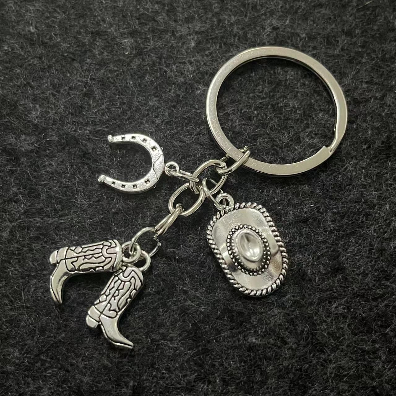 Wholesale Cowboy Hat Boots Horseshoe Horse Head Western Cowboy Prairie Grazing Keychain