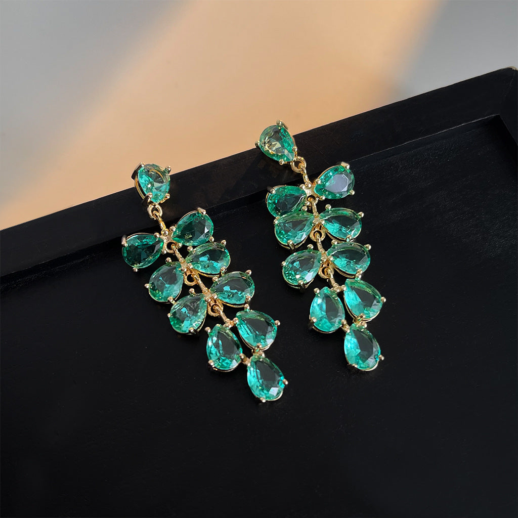 Wholesale Vintage emerald diverse shaped zircon earrings