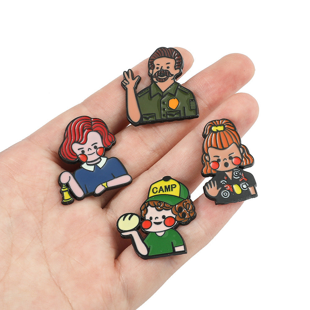 Wholesale 5pcs Cute cartoon metal badge brooch