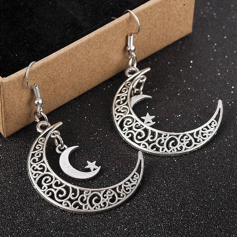 Wholesale Vintage Hollow Crescent Earrings