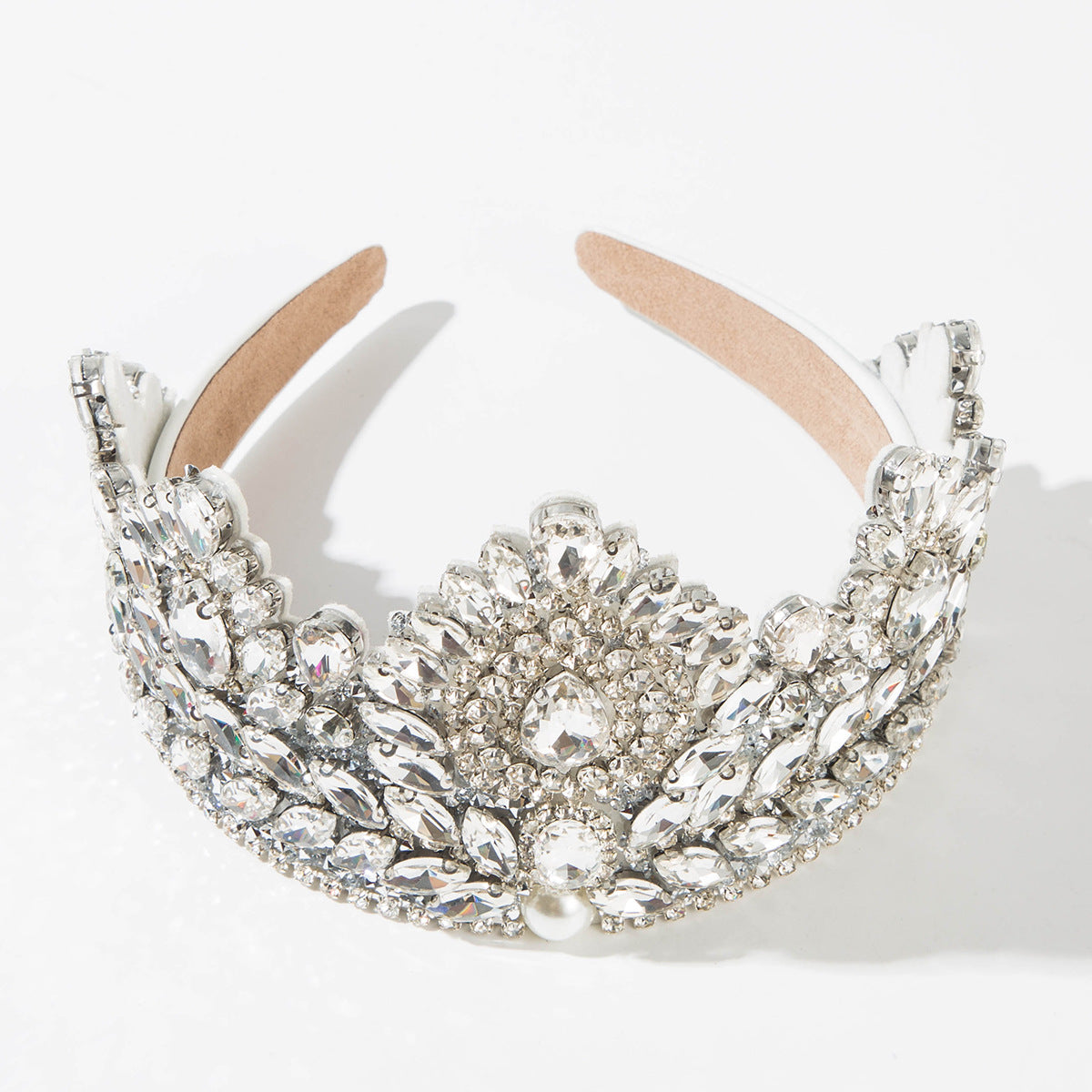 Wholesale Baroque retro wide edged diamond studded headband