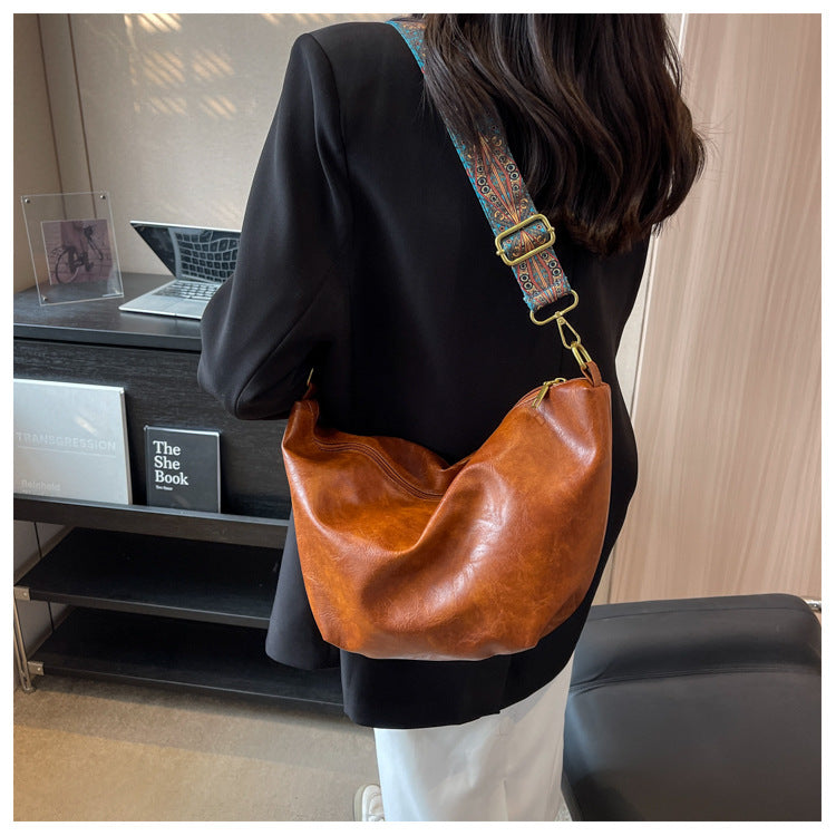 Wholesale PU Large Capacity Shoulder Messenger Bag