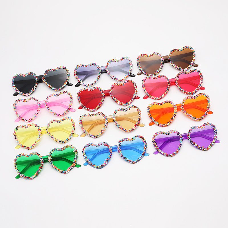 Wholesale Love Personalized Stickers Fashion Heart Party Trendy Beach Sunglasses