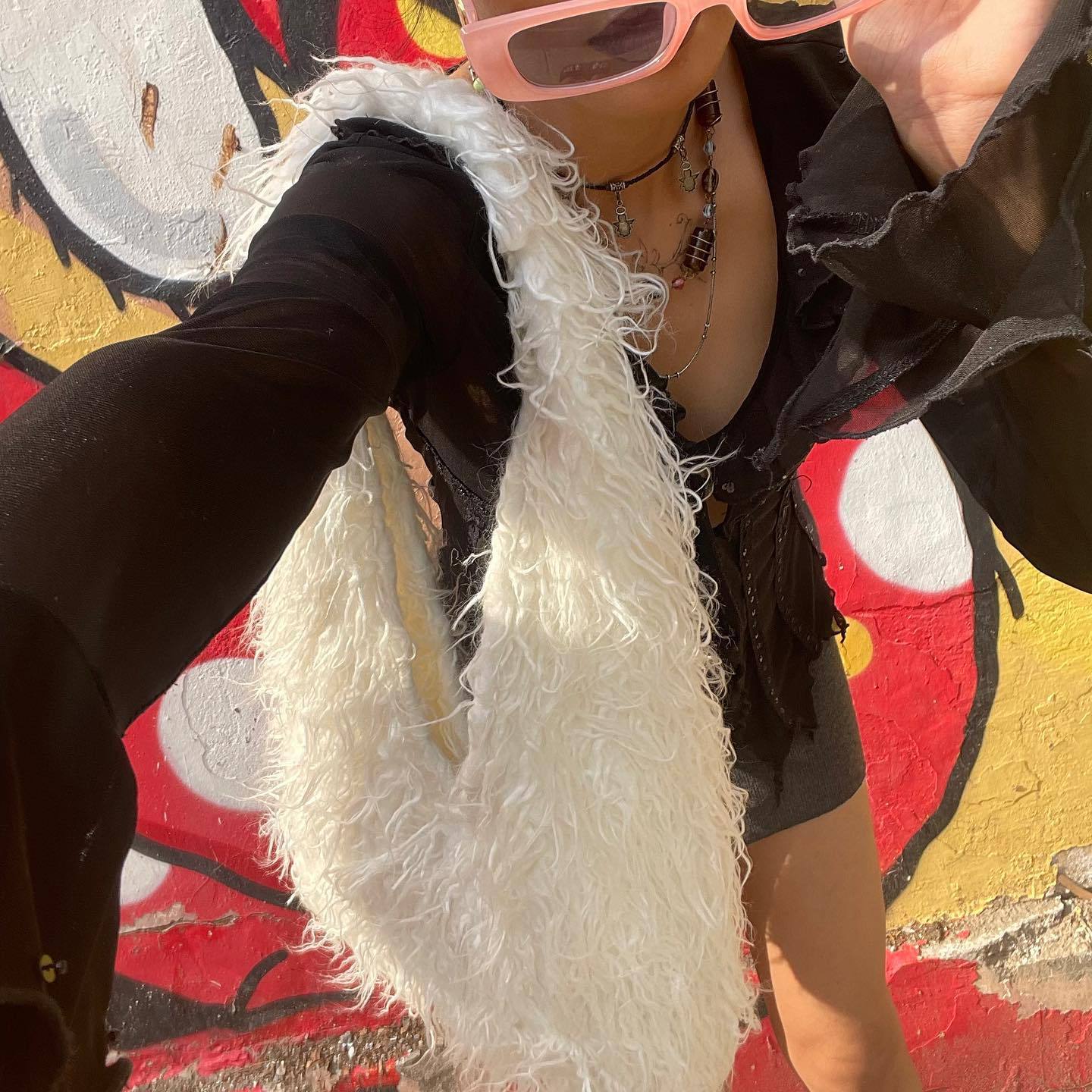 Wholesale Large Capacity Plush Crossbody Bag Shoulder Bag