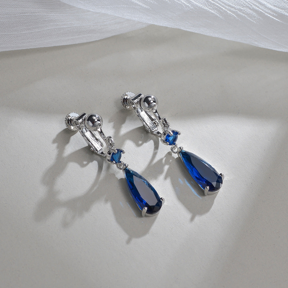 Wholesale Purple crystal teardrop earrings