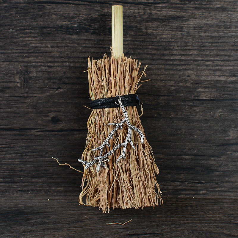 Wholesale mini broom pendant