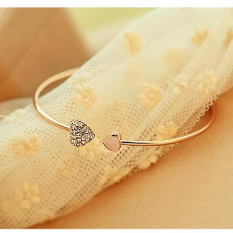 Wholesale Full Diamond Heart-shaped Heart Opening Alloy Gold-plated Adjustable Bracelet