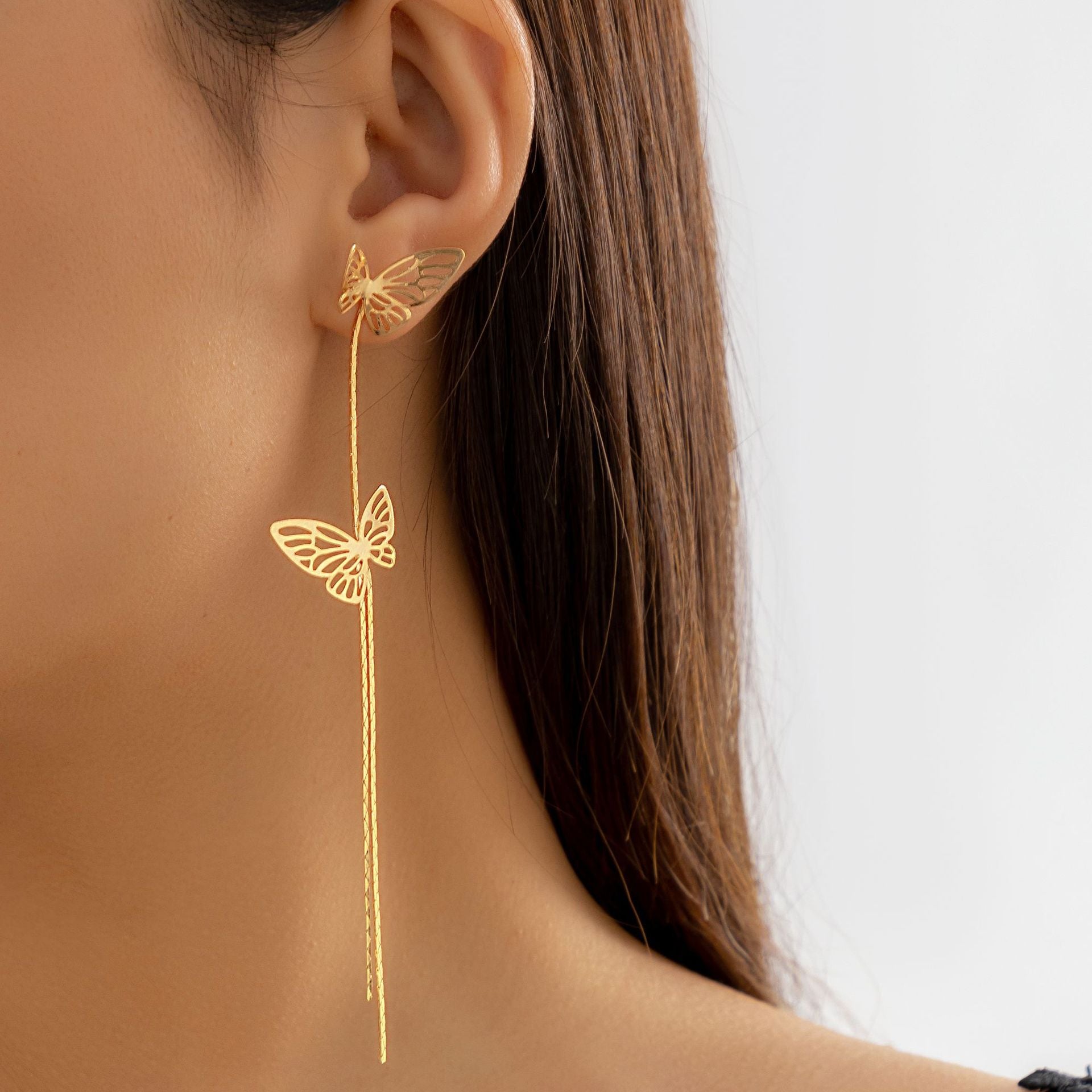 Wholesale Butterfly Tassel Long Chain Alloy Stud Earrings