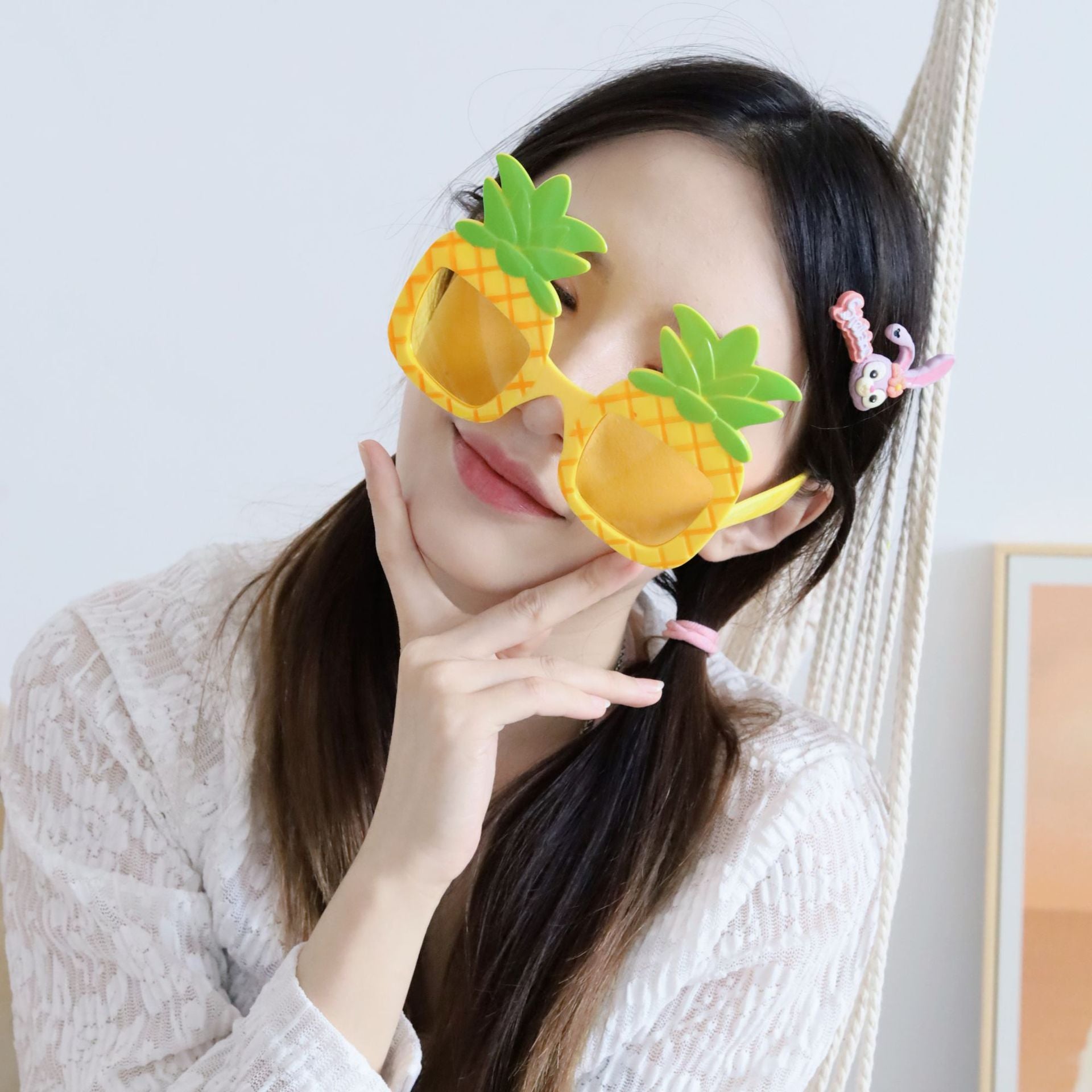 Wholesale Party Glasses Festival Party Pineapple Shaped Resin Sunglasses