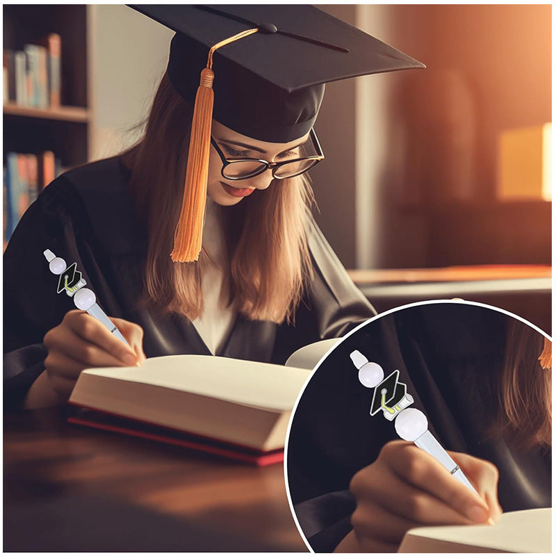 Wholesale 10pcs Cute Bachelor' s Hat Focal Beads