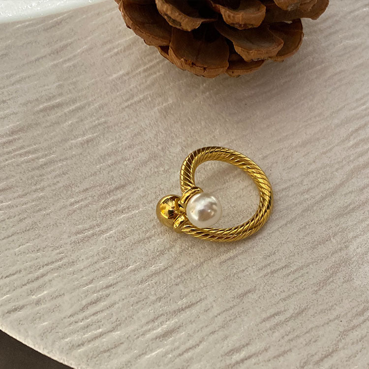 Wholesale Titanium Steel Retro Pearl Zircon Rings