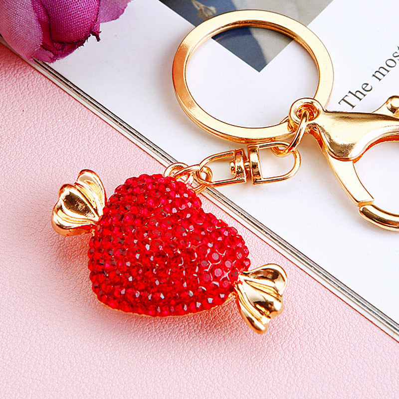 Wholesale Diamond-encrusted One-arrow Heart-piercing Love  Metal  Keychain