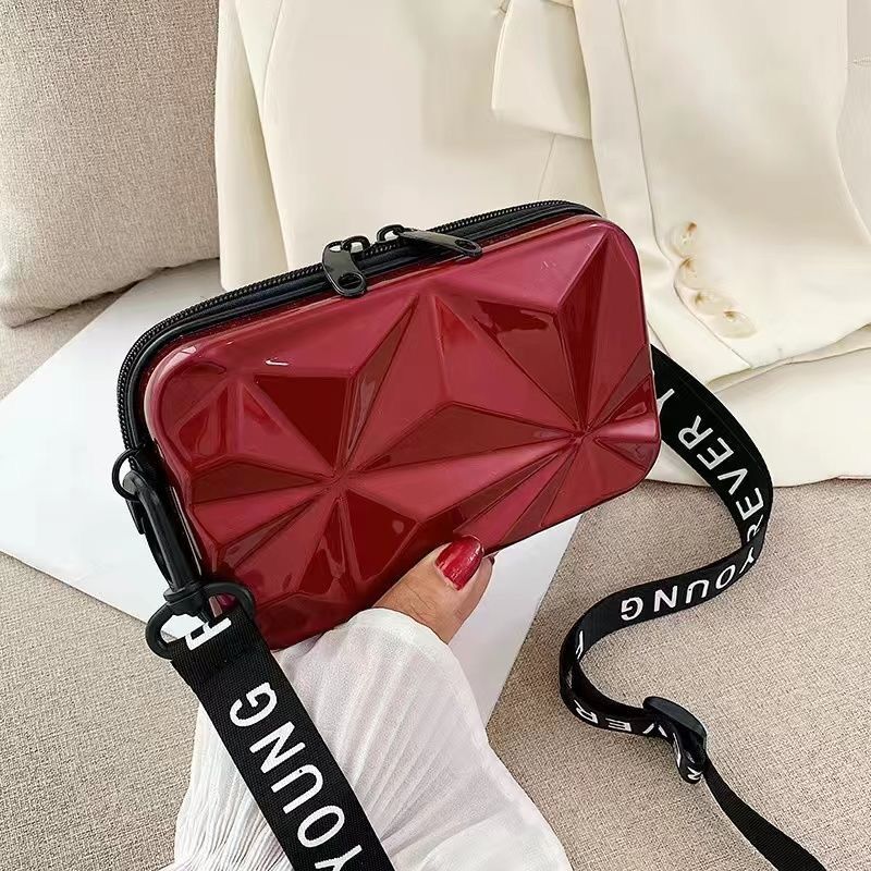 Wholesale Internet Celebrity Makeup Bag INS Trend Change Travel Shoulder Crossbody Bag