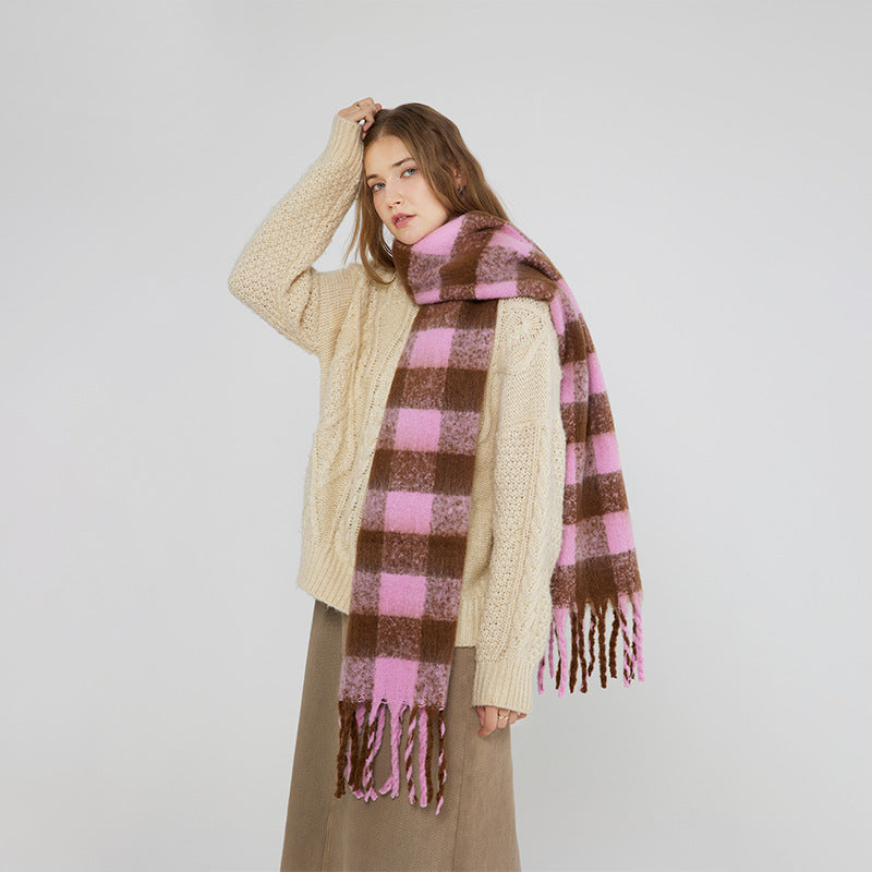 Wholesale Checkerboard Checker Women's Autumn and Winter Warm Polyester Scarf