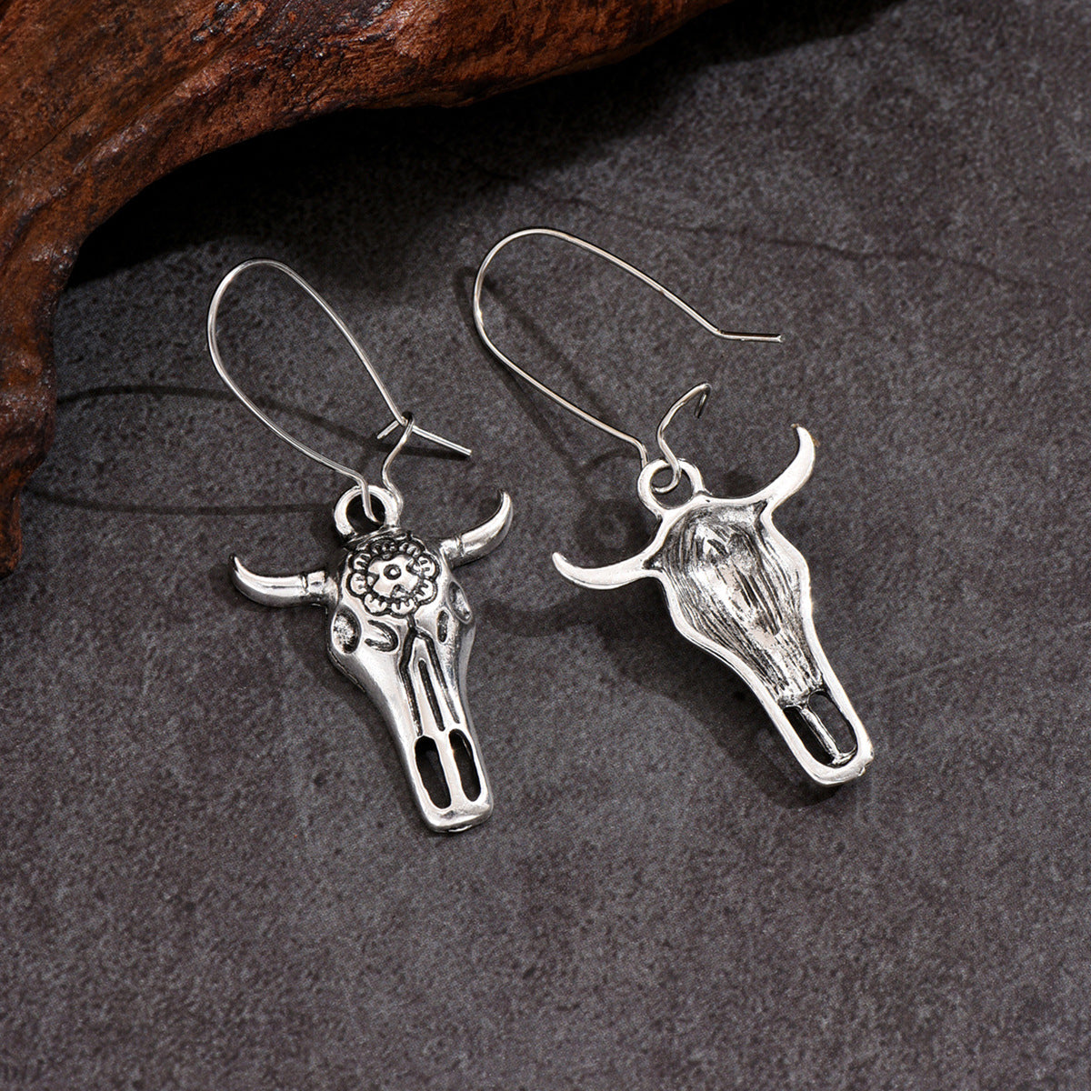 Wholesale retro old western cowboy style animal jewelry earrings